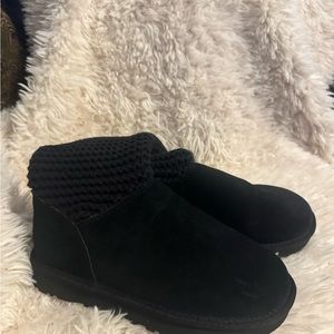 Ugg Shaina Black Suede Sweater Boots
